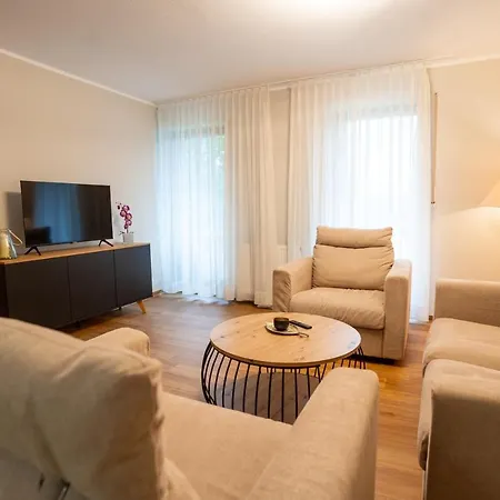 Cityhome Am Kurpark Апарт-отель Бад-Зальцуфлен