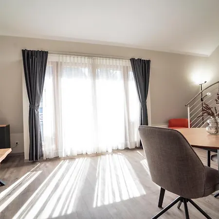 Cityhome Am Kurpark Апарт-отель Бад-Зальцуфлен