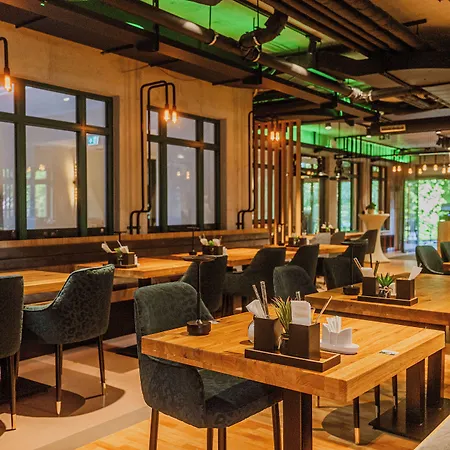 Апарт-отель Cityhome Am Kurpark