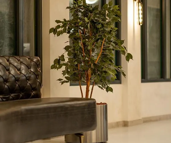 Aparthotel Cityhome Am Kurpark 4*